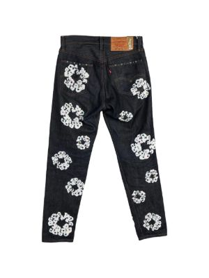 33444772_64733652_300 Denim Tears Merch x Levi's 501 Wreath Jean